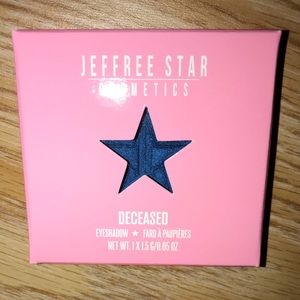 JSC Single Eyeshadow in shade Deceased